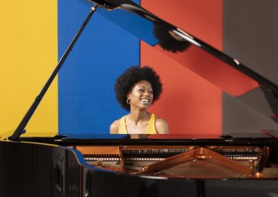 Isata Kanneh-Mason, piano